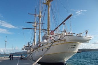 Hrvatska Vlada osnovala komisiju za vraćanje broda Jadran