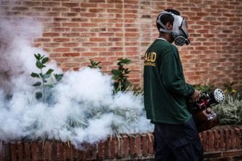 Nova epidemija hara Kinom: Više hiljada zaraženih, jedan simptom može trajati godinama