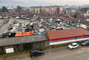 Rušenje buvlje pijace u Beranama počeće 1. septembra; Lutovac: Nema više odlaganja