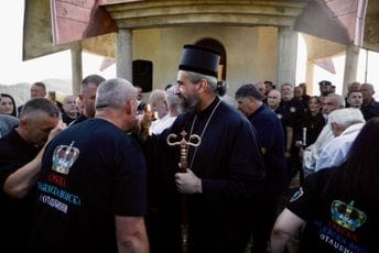 Civilni sektor: Novinari zatvarani u šator, prijećeno im smrću, policija sve nijemo posmatrala