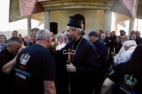 Civilni sektor: Novinari zatvarani u šator, prijećeno im smrću, policija sve nijemo posmatrala