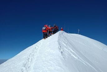 Locirana tijela troje od petoro stradalih bosanskohercegovačkih alpinista na Elbrusu, kreće spuštanje s planine Locirana tijela troje od petoro stradalih bosanskohercegovačkih alpinista na Elbrusu, kreće spuštanje s planine