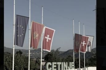 Zastave na Cetinju na pola koplja