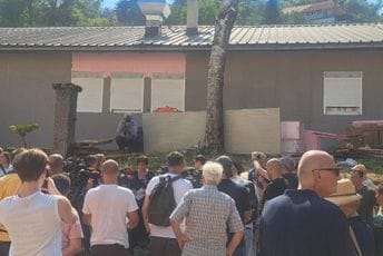 (FOTO/VIDEO) Pejović: Ako i ovog puta naiđemo na institucionalni "zid ćutanja" vrijeme blokada biće povećano na tri sata