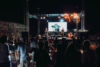 Počelo zagrijavanje za Bedem Fest: Prve note odjeknule kroz nikšićku tvrđavu