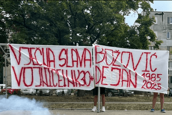 Navijači iz Nikšića odali počast Dejanu Božoviću: "Živiš vječno"