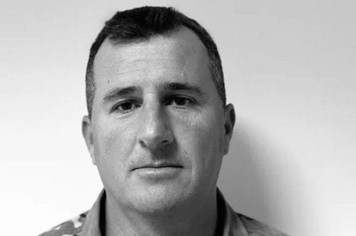 Upućen zahtjev Vladi da se porodici Dejana Božovića dodijeli zemljište