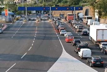 Udes u Sozini: Sudarilo se vozilo i motocikl
