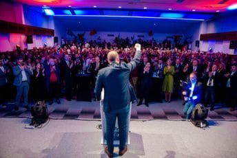 GP URA: Dok gori Crna Gora, Vlada mučki usvojila PUP PG kojim se uništava Glavni grad