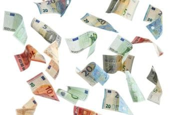Fidelity consulting: Pad platnog prometa u julu u odnosu na jun nikada ranije nije se dogodio u ovolikim obimu