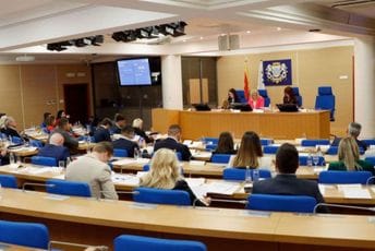 Usvojen Program privremenih objekata, Radović na čelu podgoričkih "Muzeja i galerija", Ivanović vodi Sportske objekte