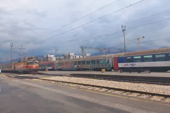 Podgorica: Putnici čiji su automobili zarobljeni na željezničkoj stanici mogu sjutra po njih