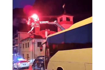 (VIDEO) Evo kako su kotorski vatrogasci dočekali mlade vaterpoliste