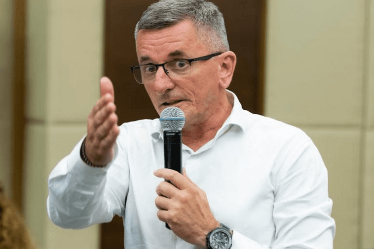 Magistratura nije vakcina protiv neznanja