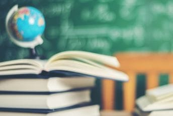 MPNI: Odštampani i distribuirani novi dnevnici za sve osnovne i srednje škole