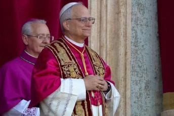 Papa: Neprihvatljivi uslovi u Gazi, Palestinci prinuđeni da napuste svoju zemlju