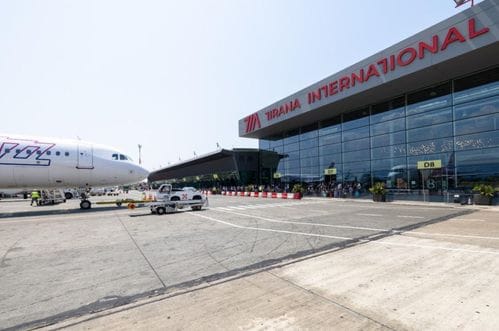 Međunarodni Aerodrom u Tirani postavio novi rekord: 50.892 putnika i 298 letova u jednom danu