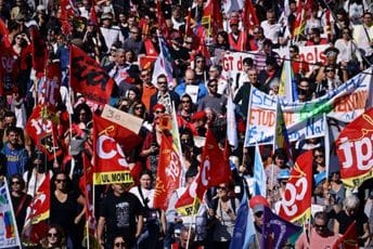Francusku očekuje burna jesen: Sindikati najavili velike proteste