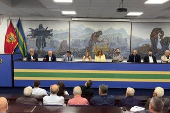 STEGA organizovala diskusiju u Baru: Populizam postao strategija; Vlast nije najiskrenija povodom puta u EU