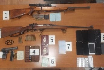 Rožaje: Oduzeto oružje u ilegalnom posjedu, municija, vozila, tablete i bodeži
