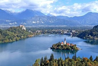 Milatović i Spajić učestvuju na Bledskom strateškom forumu