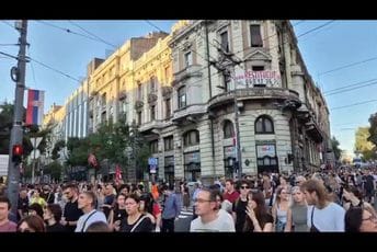 U Srbiji obilježavaju 10 mjeseci od pada nadstrešnice: Pogledajte kako je u Beogradu (VIDEO)