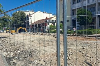 Ulica slobode bez vode naredna tri sata