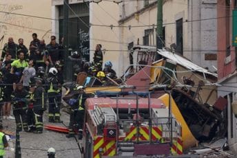 Teška tragedija u Lisabonu: Uspinjača iskočila iz šina, poginulo najmanje 15 osoba, povrijeđeno više od 20 (FOTO/VIDEO)