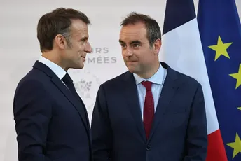 Makron imenovao premijera Francuske: Evo o kome se radi