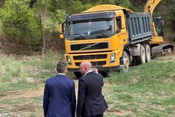 Počelo uređenje šetališta uz brdo Ljubović; Mujović: Dobićemo lijepu zelenu oazu