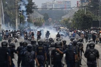 Iz zatvora širom Nepala pobjeglo skoro 14.000 zatvorenika