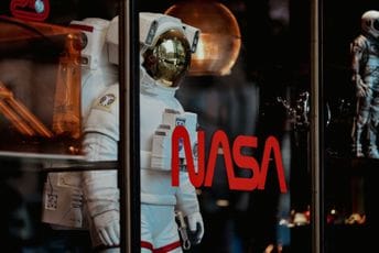 NASA zabranila kineskim državljanima rad na svemirskim programima
