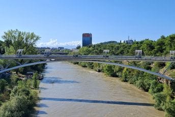 Vodostaj Morače drastično porastao, rijeka je jutros jako zamućena