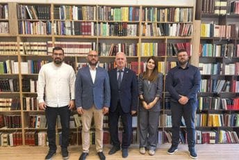 Ambasador Rumunije pośetio FCJK: Značajan doprinos razvoju kulturnih i akademskih veza