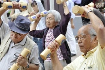 Novi rekord u Japanu: 100.000 ljudi ima više od 100 godina
