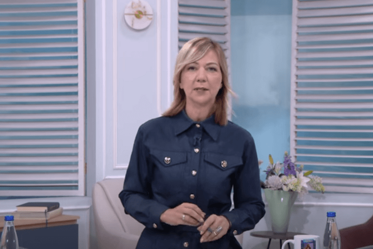 "Jutro sa Majom" na TvE: Sjutra o filmu, savremenoj crnogorskoj književnoj sceni, novinarstvu u Srbiji... "Jutro sa Majom" na TvE: Sjutra o filmu, savremenoj crnogorskoj književnoj sceni, novinarstvu u Srbiji...