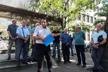 Bivši radnici sa sjevera okupili se ispred Ustavnog suda; Čabarkapa: Ovo danas je samo upozorenje