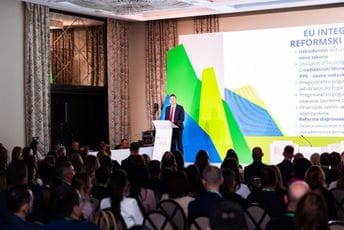 Vuković: Rast BDP u Crnoj Gori iznad prosjeka eurozone; Radović: SEPA i TIPS otvaraju novo poglavlje za crnogorsku ekonomiju