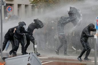 Širom Francuske najavljeno 250 protesta: Očekuje se 800.000 ljudi