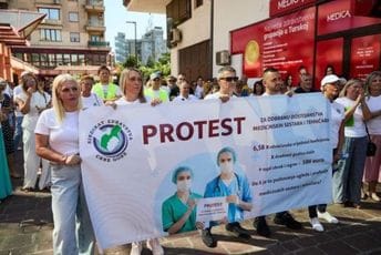 Odbor medicinskih sestara i tehničara KCCG-a danas organizuju protestnu šetnju, traže povećanje plata za 15 odsto