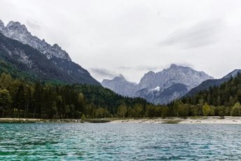Slovenija: Njemica poginula tokom planinarenja, okliznula se u kanjonu na visini od skoro 1.400 metara