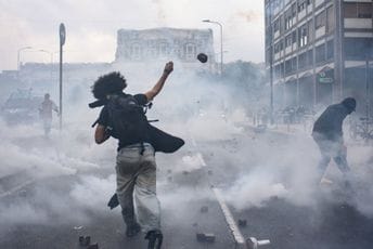 Eskalirali protesti u Italiji: Sukobi s policijom, škole zatvorene