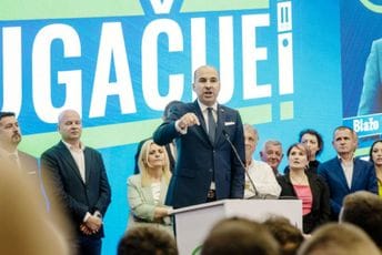 Rađenović: Naš 30. avgust neće nikada biti isti kao onaj partija većine, dok god sprovode pogubne politike arčenja imovine države i građana