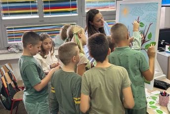 "Zelenilo čuva naš grad": Đaci podgoričke škole učili o značaju životne sredine, važnosti biljnog svijeta...