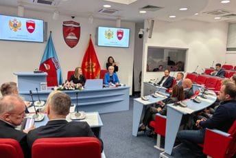 Bez kvoruma: Odložena sjednica SO Bijelo Polje, odbornici BS nijesu došli