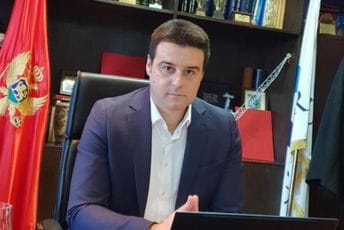 Pješčić imenovan za vršioca dužnosti direktora Luke Bar