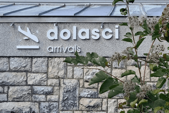 Na Cetinju je danas - otvoren 'aerodrom': Organizovan je i šatl-bas do tamo (FOTO)