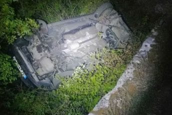 Sletio auto sa puta prema Rijeci Crnojevića