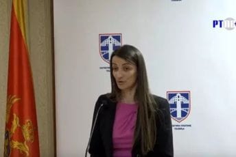 Đačić mjesecima primala platu bez pravnog osnova, nije donosila rješenja o zaradi za zaposlene