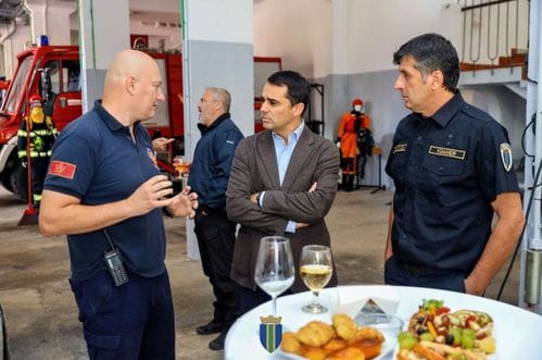 Opština Bar zahvalila za pomoć u gašenju požara: Raičević najavio nagrade vatrogascima po 500 eura, u planu i nova oprema